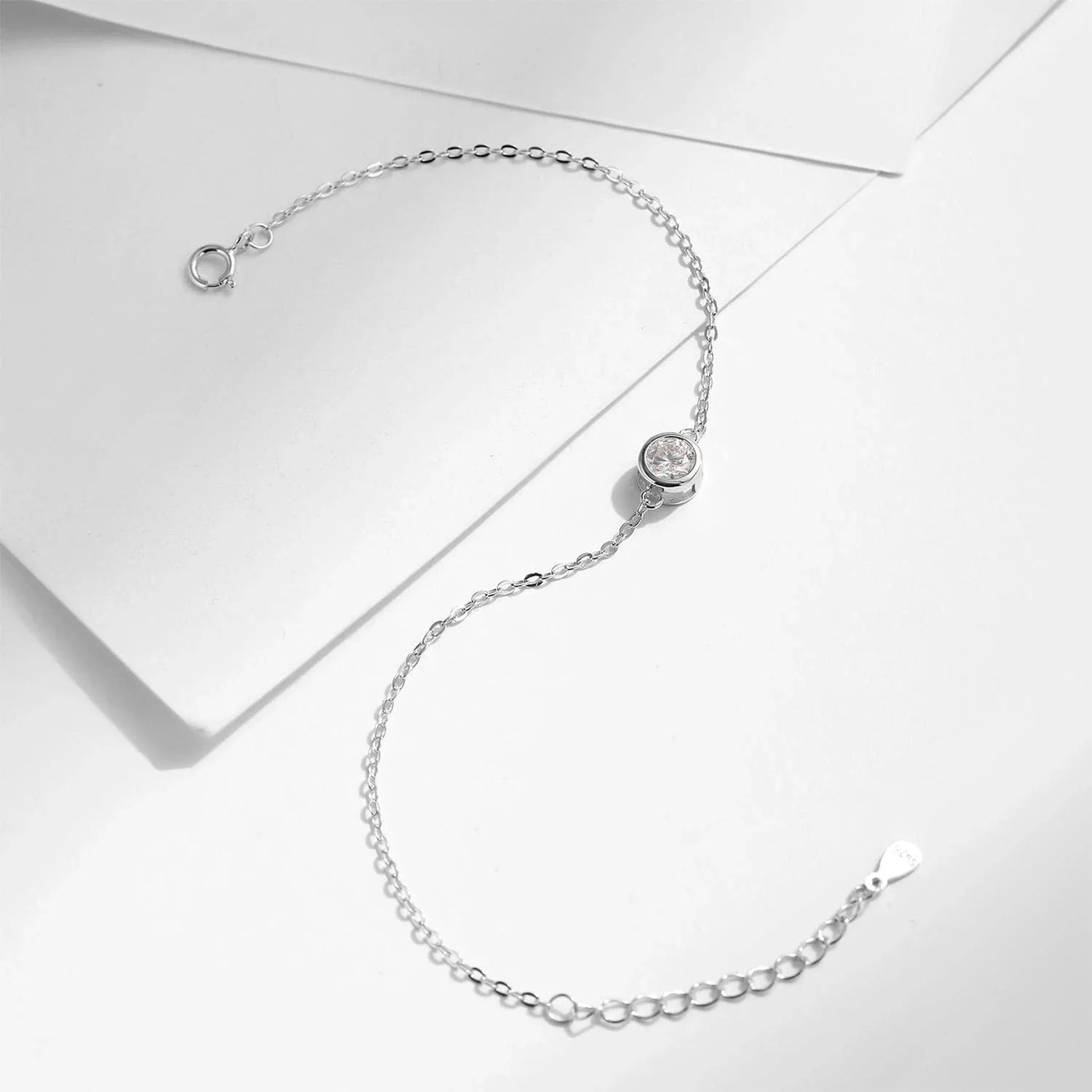 Solarii Moissanite 1.0ct Round Cut 925 Sterling Silver Bracelet