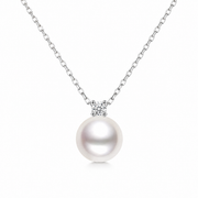 Elegant Pearl Drop Necklace