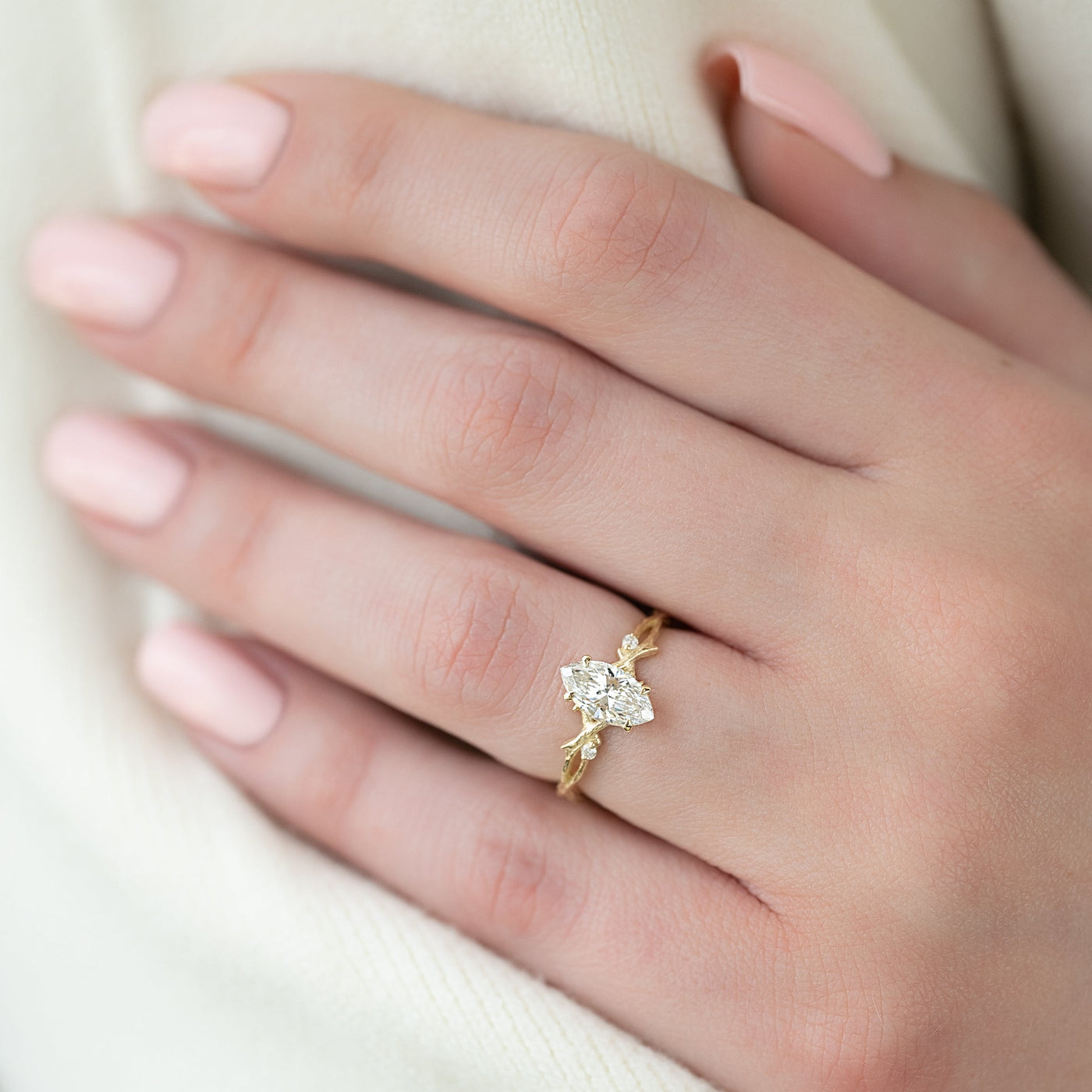 Enchanting Solarii Moissanite 3.0ct Marquise Cut 925 Sterling Silver Twist Design Engagement Ring