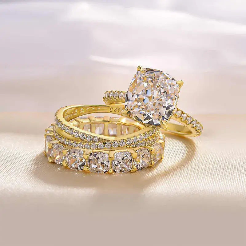 Solarii Cubic Zirconia 4.0ct Cushion Cut 925 Sterling Silver Wedding Ring Set