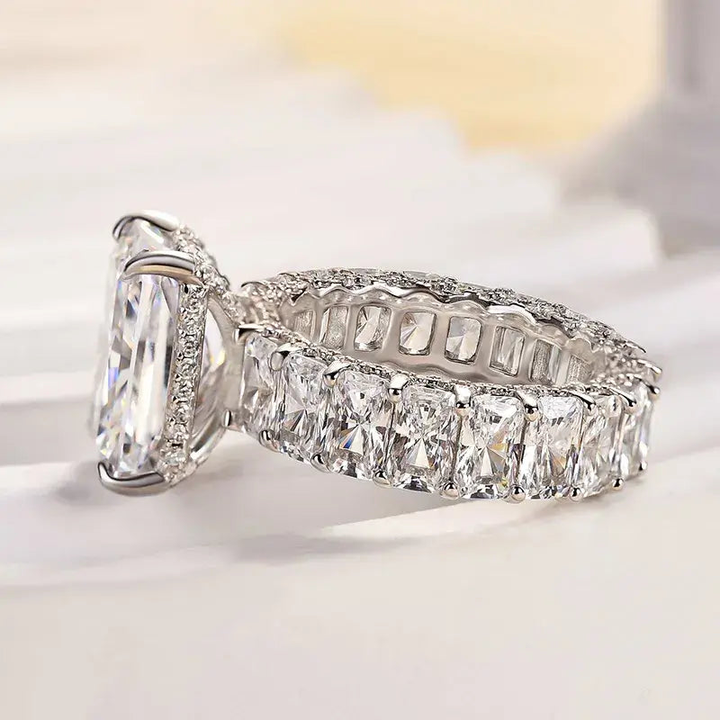 Solarii New Arrived 4.0ct Radiant Cut Engagement Ring