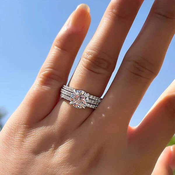Elegant Sterling Silver Round Cut 3PC Wedding Ring Set