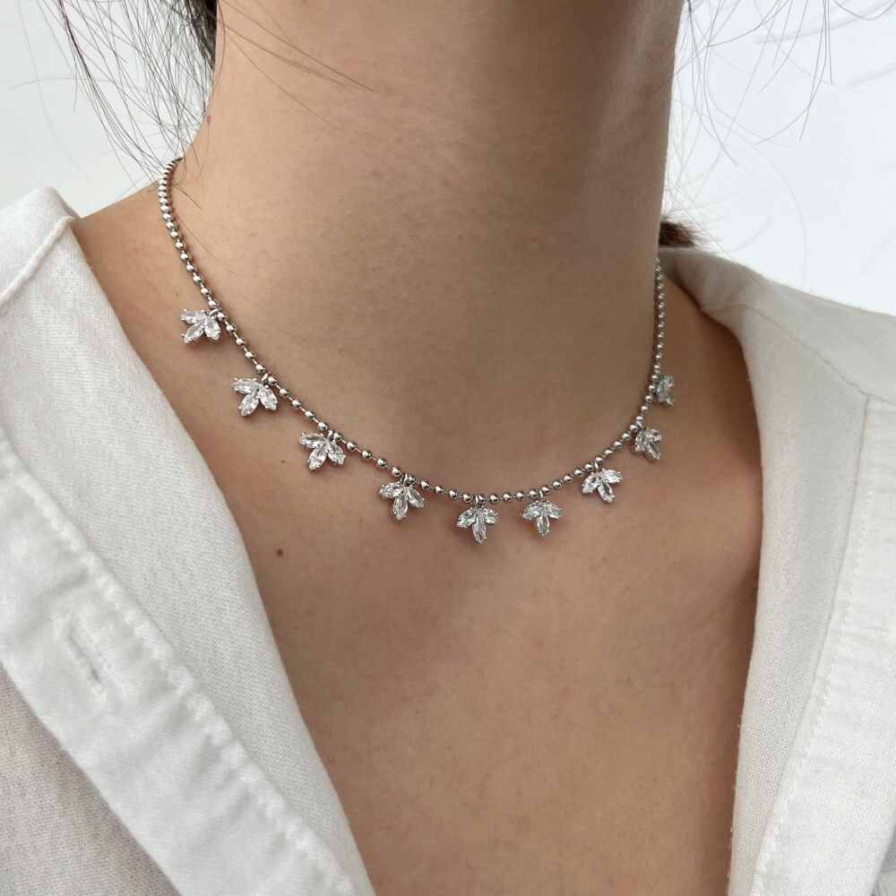 Leaf Design Necklace in 925 Sterling Silver