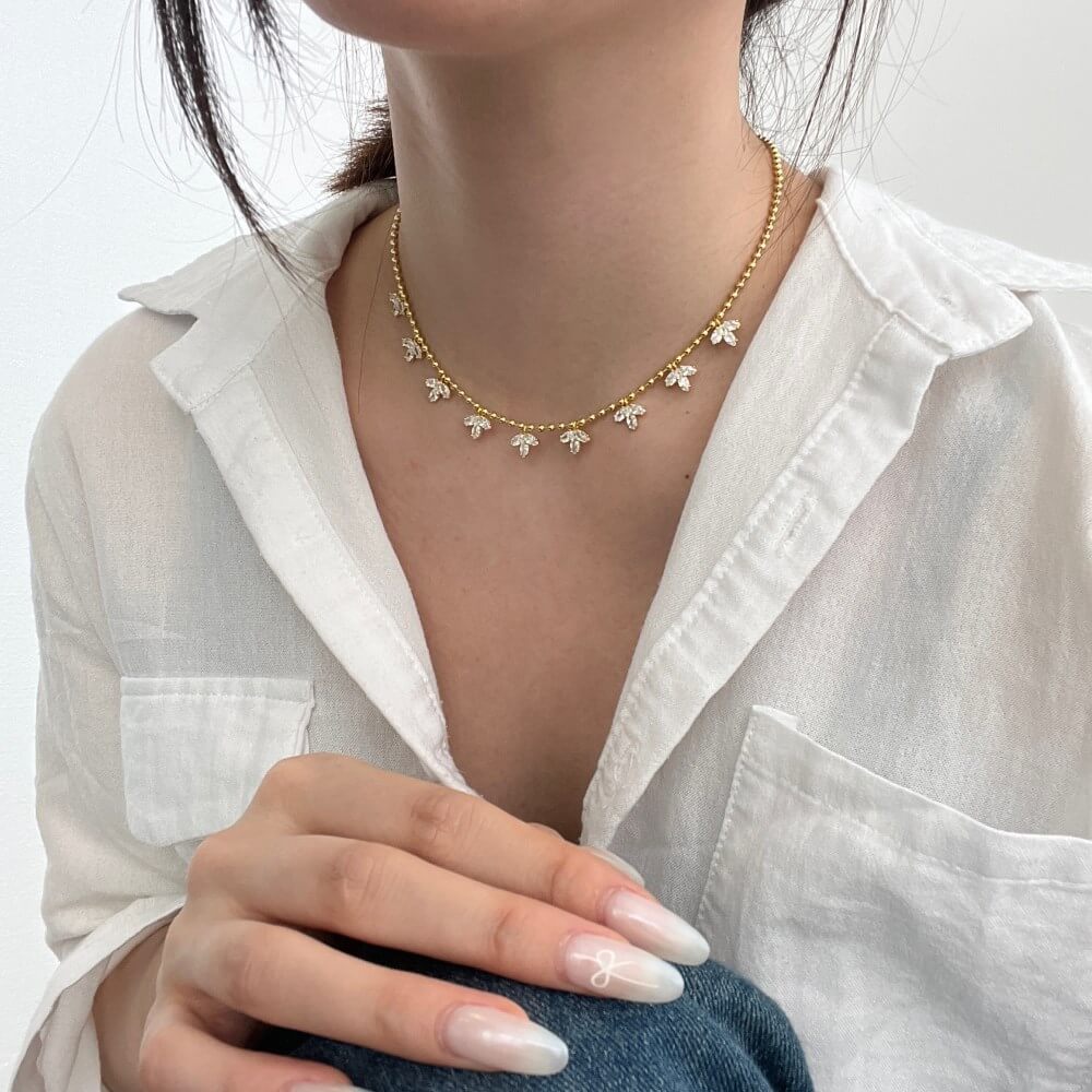 Leaf Design Necklace in 925 Sterling Silver