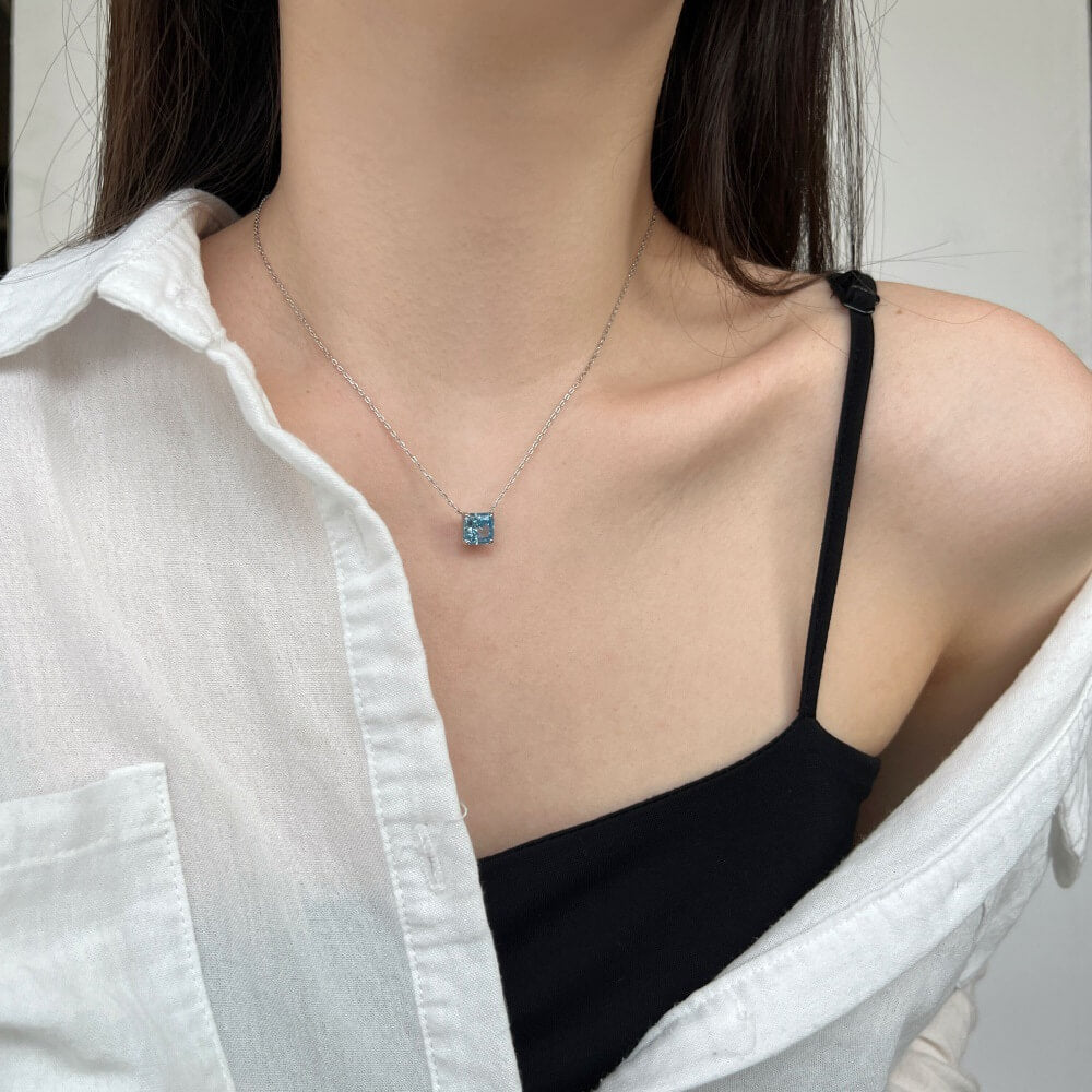 Princess Cut Pendant Necklace in 925 Sterling Silver