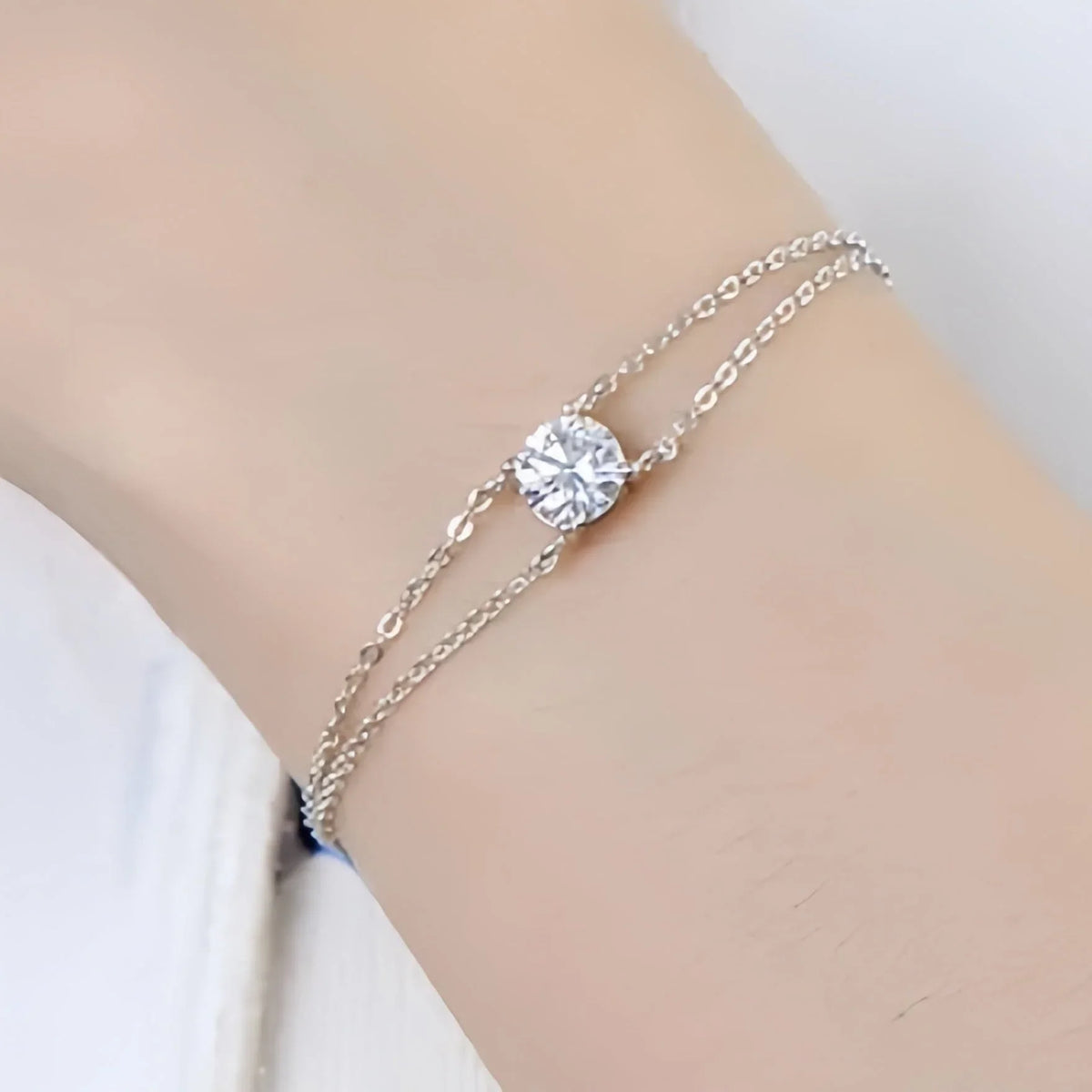 Solarii Moissanite 1.0ct Round Cut 925 Sterling Silver Bracelet