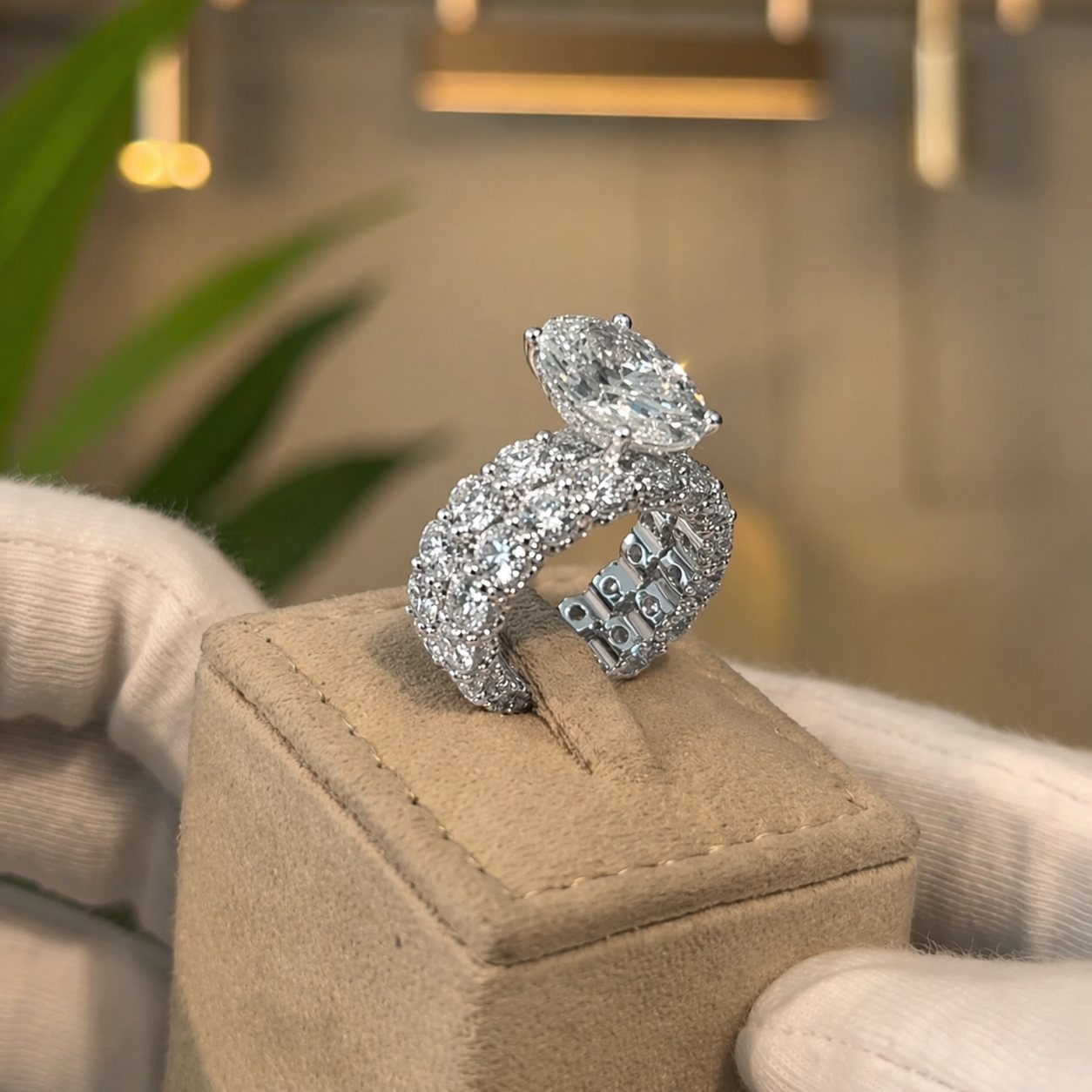 Elegant 8.0ct Oval Cut Wedding Ring Set in Sterling Silver