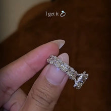 Dreamlike Oval Cut 5.0ct Engagement Ring In Sterling Silver