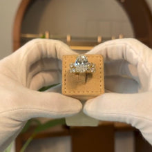 Elegant 8.0ct Oval Cut Wedding Ring Set in Sterling Silver