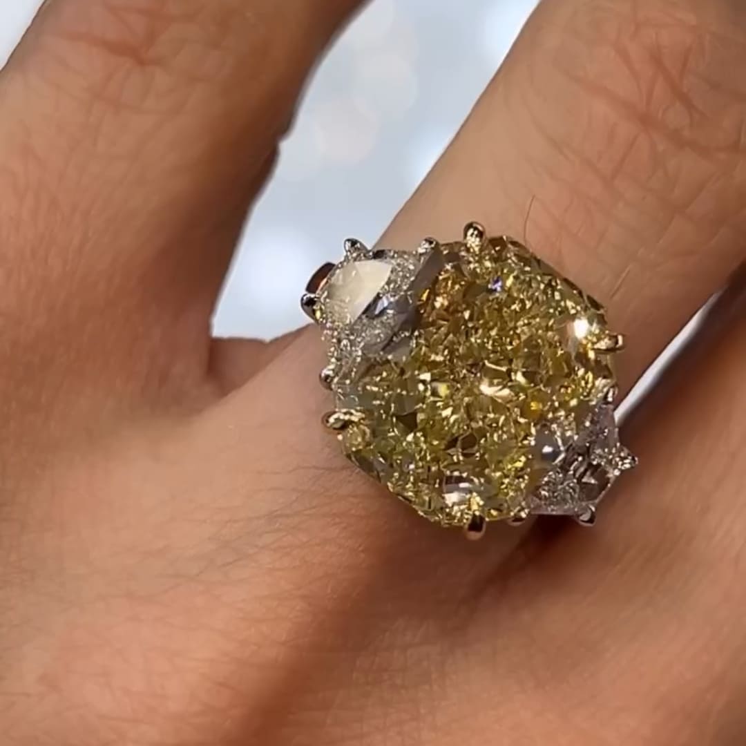 Heavenly Three Stone Radiant Cut 10.0ct Engagement Ring In Sterling Silver