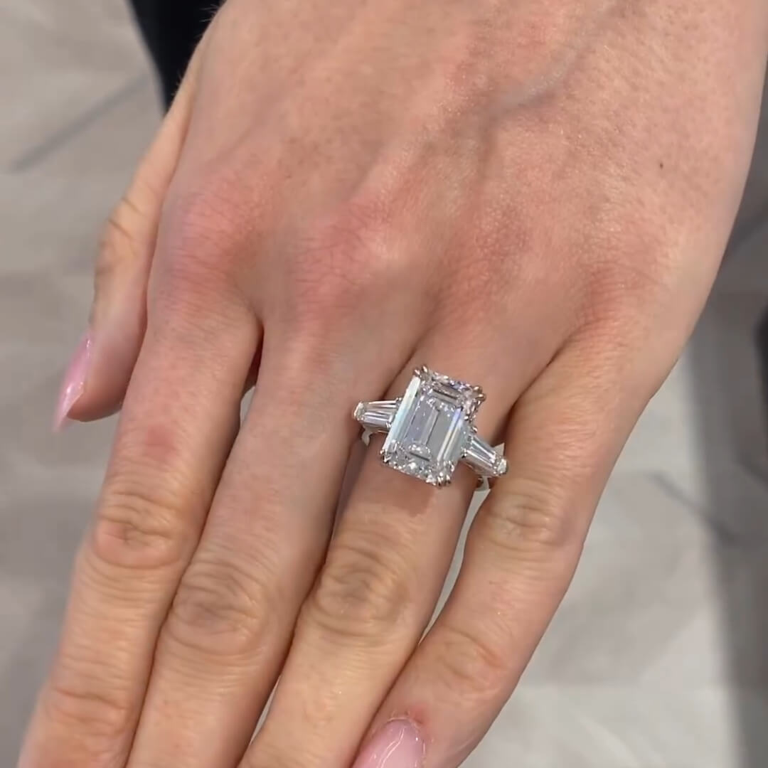 Luxurious Emerald Cut Three Stone Sterling Silver Engagement Ring