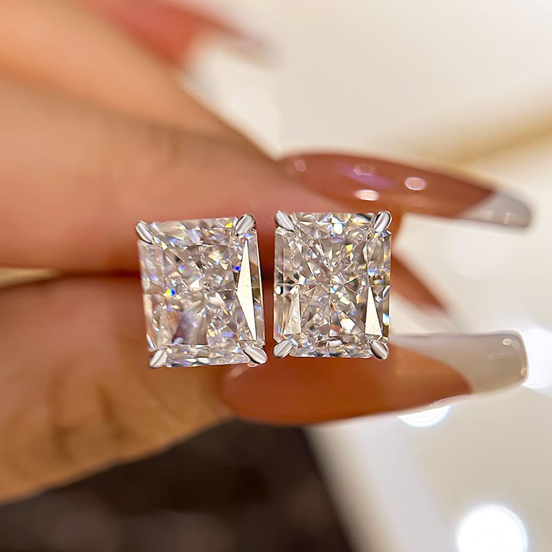 Delicate Radiant Cut Women's Stud Earrings In Sterling Silver