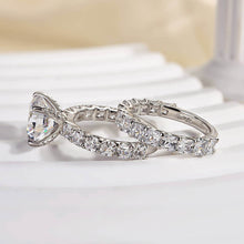 Solarii Luxury Round Cut Wedding Ring Set
