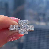 Solarii New Arrived 4.0ct Radiant Cut Engagement Ring