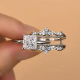 Solarii Noble Crown Design Princess Cut Insert Wedding Ring Set