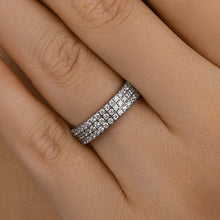 Tantalizing 925 Sterling Silver Round Cut Wedding Ring
