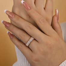 Refined 925 Sterling Silver Round Cut Wedding Ring