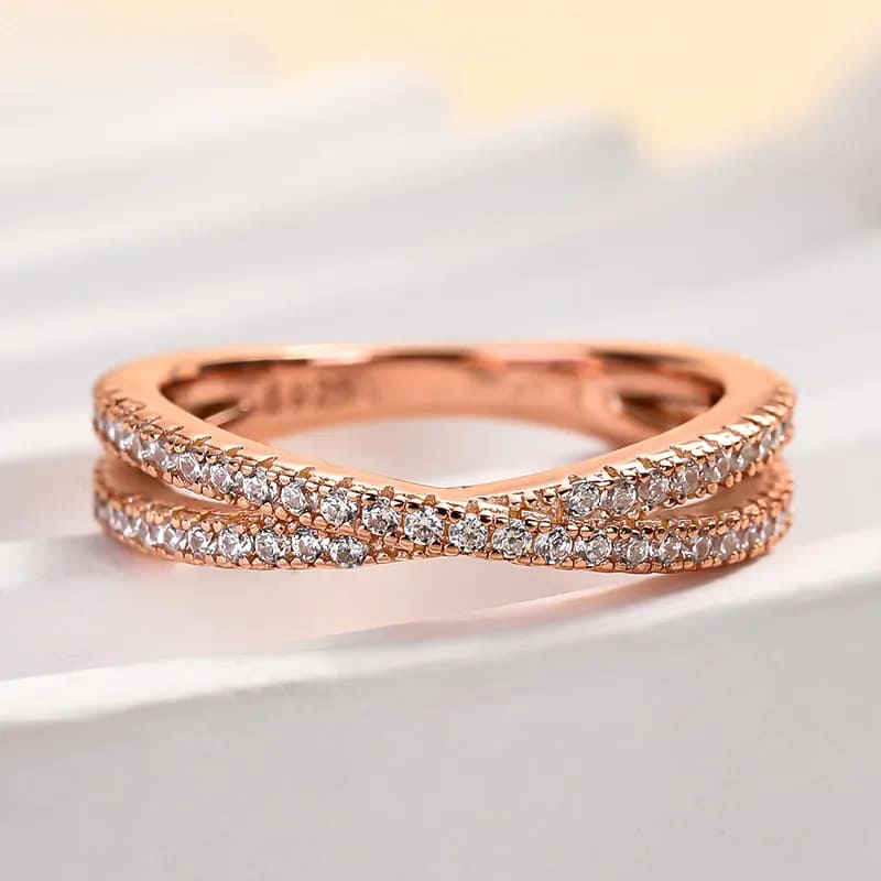925 Sterling Silver Cross Wedding Band with Round Cut