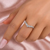 925 Sterling Silver Round Cut V-shaped Wedding Ring