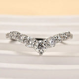 925 Sterling Silver Round Cut V-shaped Wedding Ring
