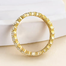 Opulent 925 Sterling Silver Round Cut Wedding Ring