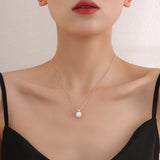 Elegant Pearl Necklace In Sterling Silver For Woman