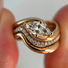 Gorgeou Marquise Cut 1.0ct 3PC Ring Set In Sterling Silver