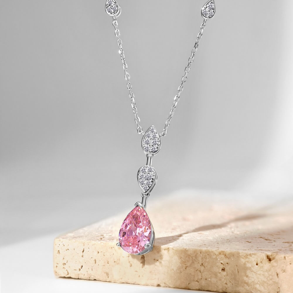 Teardrop Pear Cut Necklace in 925 Sterling Silver