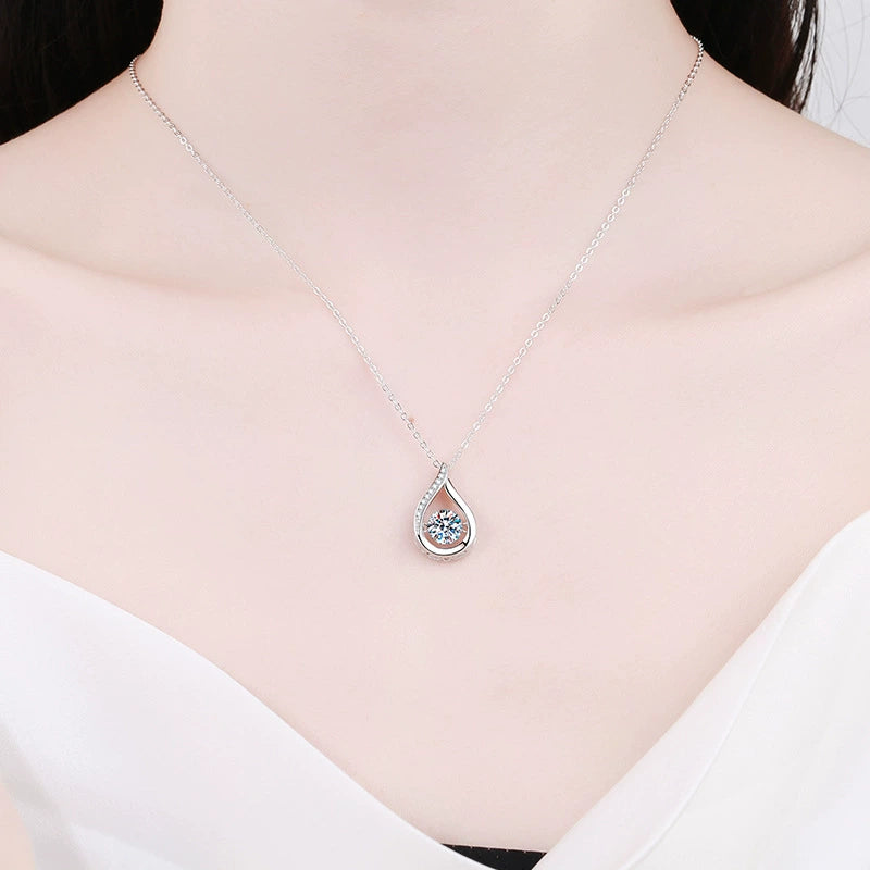Moissanite Round Cut Teardrop 925 Sterling Silver Necklace