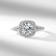 Twinkling Solarii Moissanite 2.0ct Round Cut 925 Sterling Silver Split Shank Engagement Ring