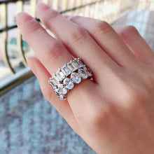 Charming 925 Sterling Silver Oval Cut & Emerald Cut Wedding Ring