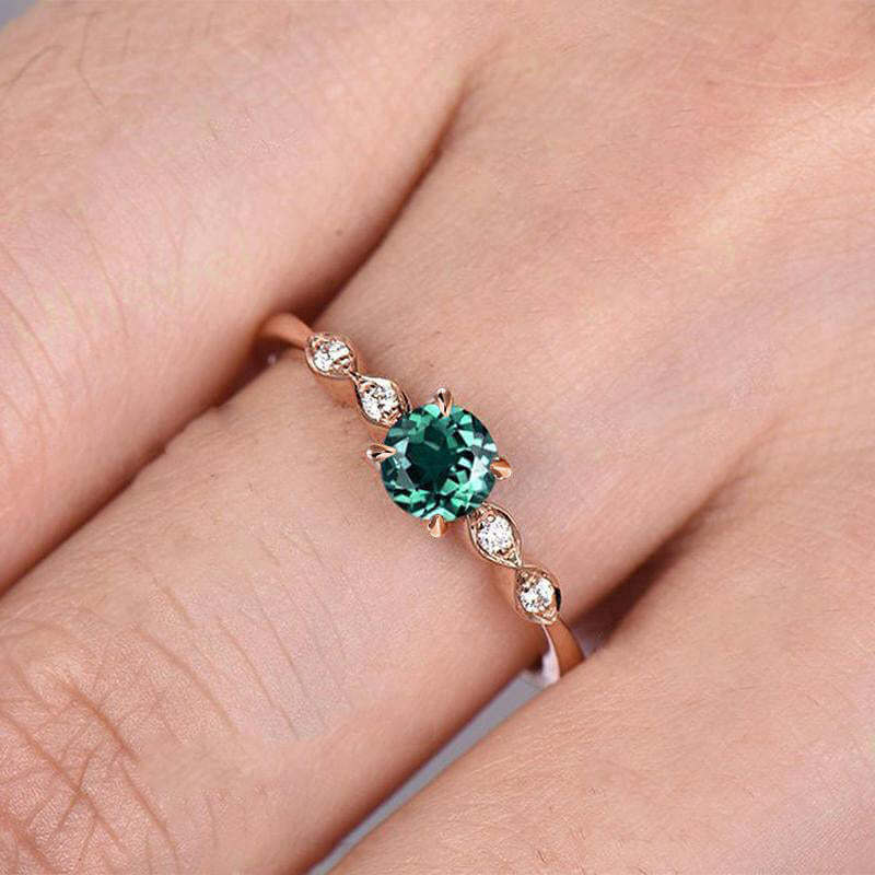 Elegant Round Cut Green Stone Sterling Silver Engagement Ring