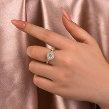 Gorgeous Solarii Moissanite 1.0ct Round Cut 925 Sterling Silver Halo Design Engagement Ring