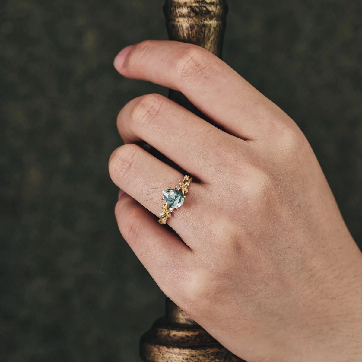Botanical Moss Agate 1.5ct Pear Cut Leafy Vine Engagement Ring