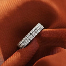 Tantalizing 925 Sterling Silver Round Cut Wedding Ring
