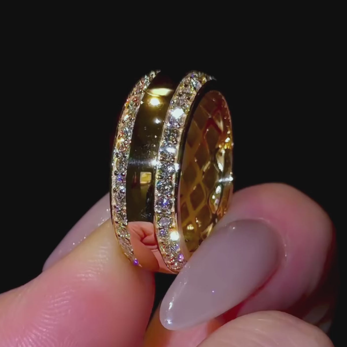 Double Pavé Edge High Polish Wide Cigar Band in Sterling Silver