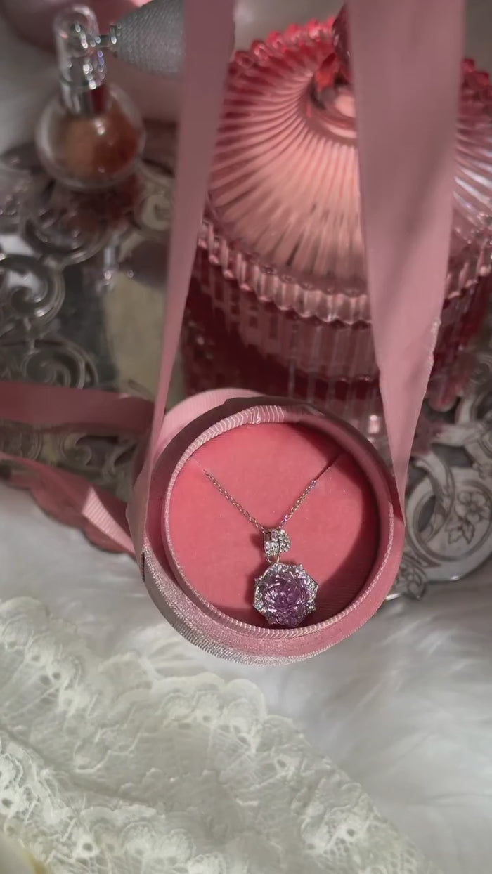 Solarii ring worn in a soft editorial scene