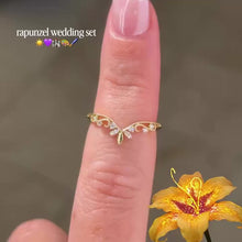 Fairytale 3.0ct Pear Cut Tiara 3PC Bridal Set in Sterling Silver