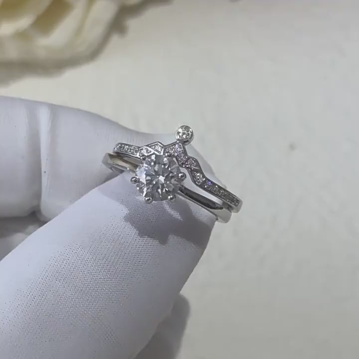 Solarii Moissanite  1.0ct Round Cut  925 Sterling Silver Wedding Ring Set
