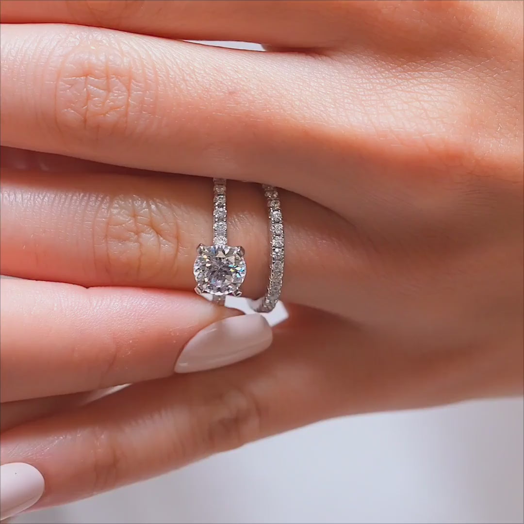Resplendent Round Cut 1.2ct Pave 925 Sterling Silver Wedding Ring Set