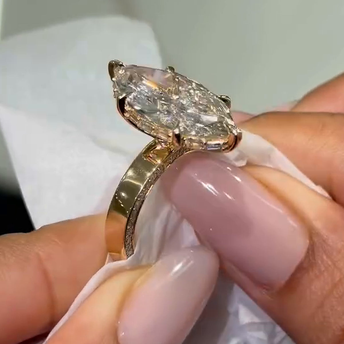 Luxurious 8.0ct Marquise Cut Gemstone Engagement Ring With Side Pavé Band