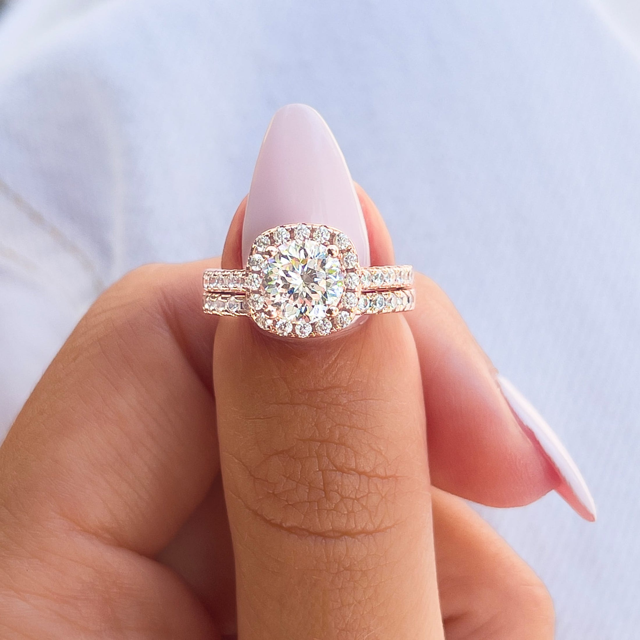 Modern 925 Sterling Silver 2.0ct Round Cut Halo Wedding Ring Set