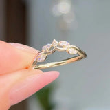 Curved 925 Sterling Silver Round Cut Wedding Ring
