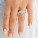 Elegant 925 Sterling Silver Halo 1.5ct Round Cut Wedding Ring Set