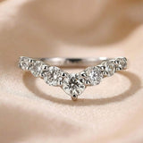925 Sterling Silver Round Cut V-shaped Wedding Ring